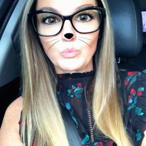 Meet your Posher, Denae